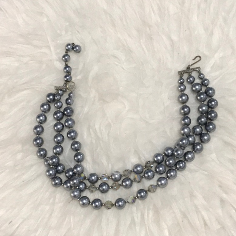 Blue pearl chocker necklace